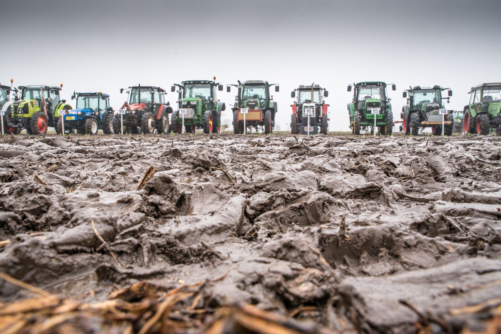 Nikon D750 sample photo. Tractor, landtechnik, agriculture photography