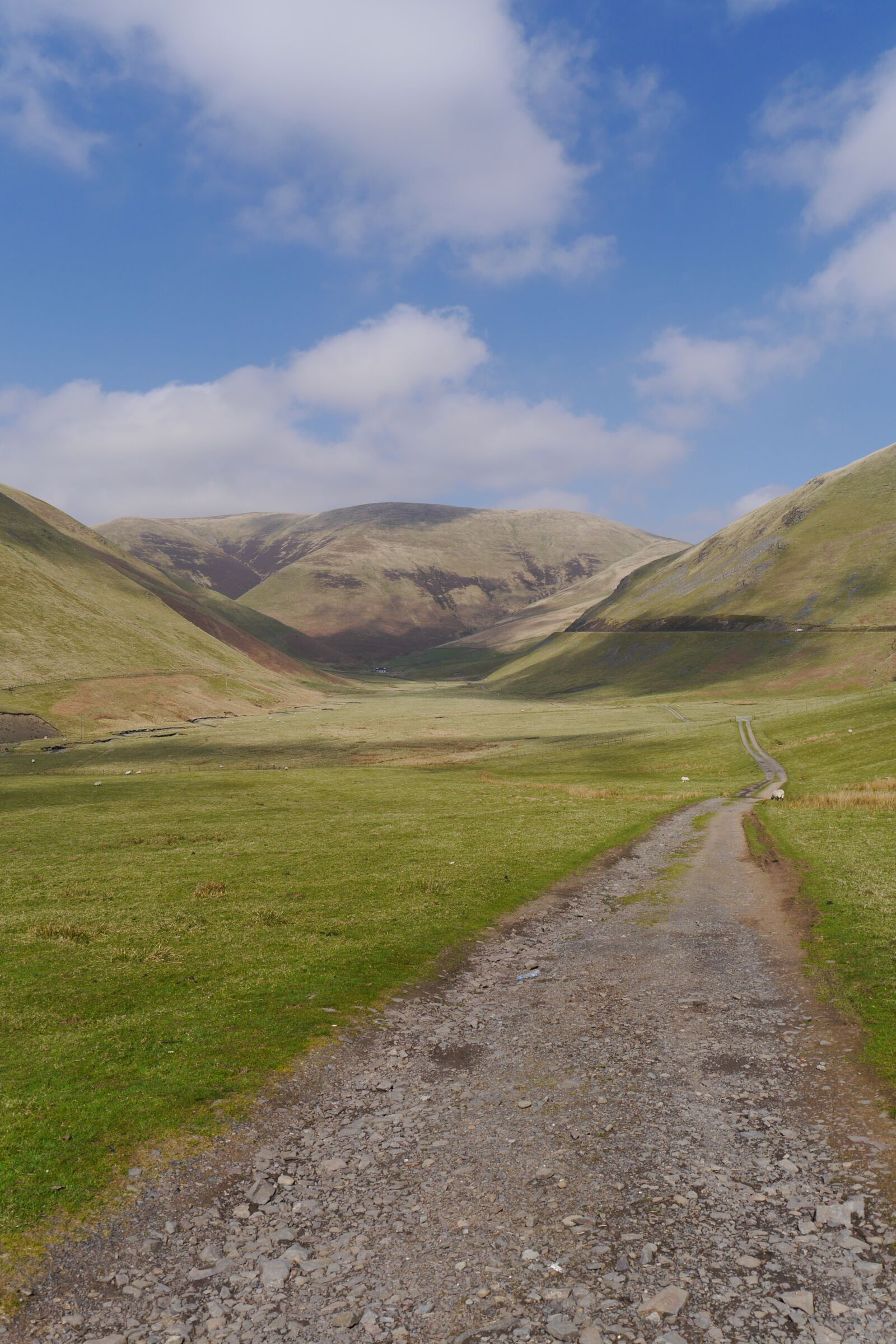 Panasonic Lumix DMC-G6 sample photo. Scotland, road, countryside photography