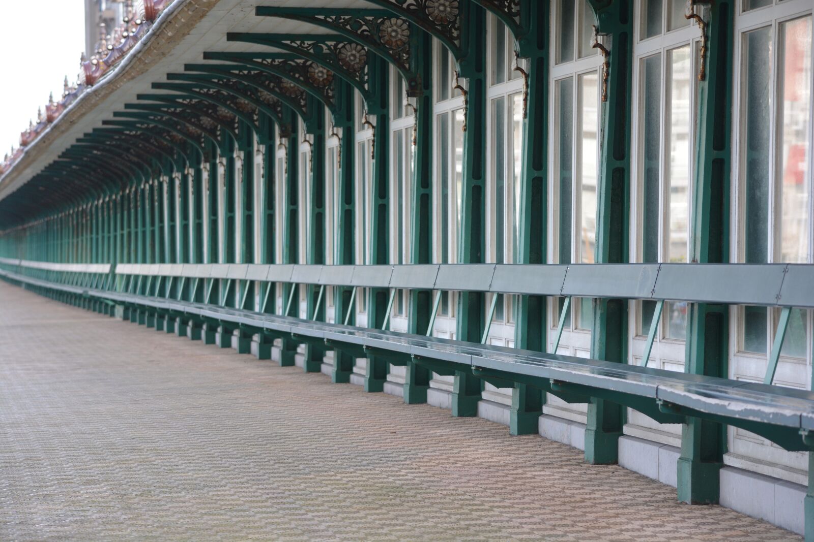 Nikon D5200 sample photo. Banks, architecture, blankenberge photography