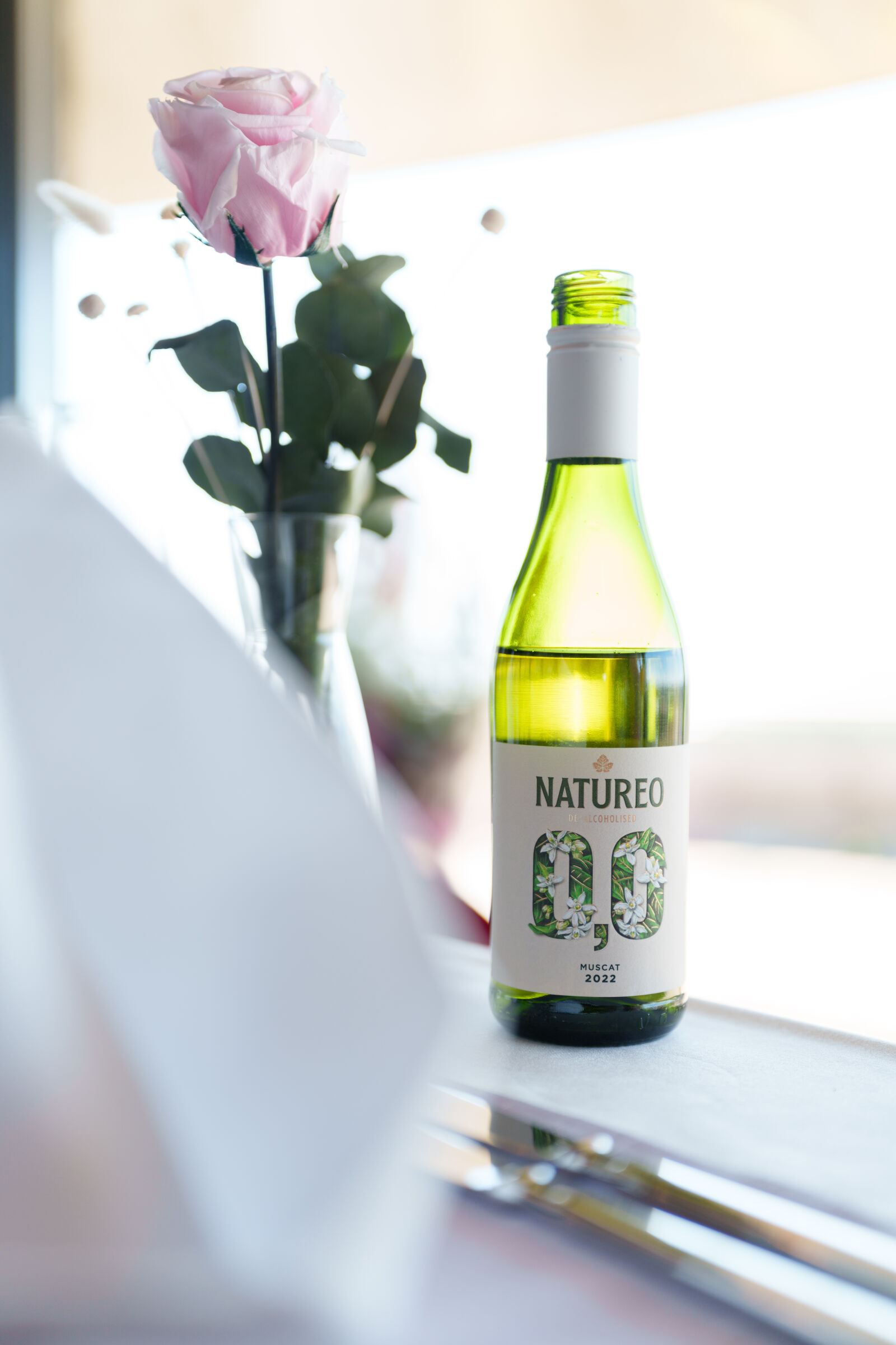 Sigma 28-45mm F1.8 DG DN Art sample photo. Non alcoholic wine photography