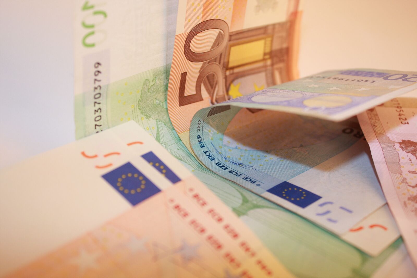 Canon EOS 40D sample photo. Money, bills wealth, euro photography