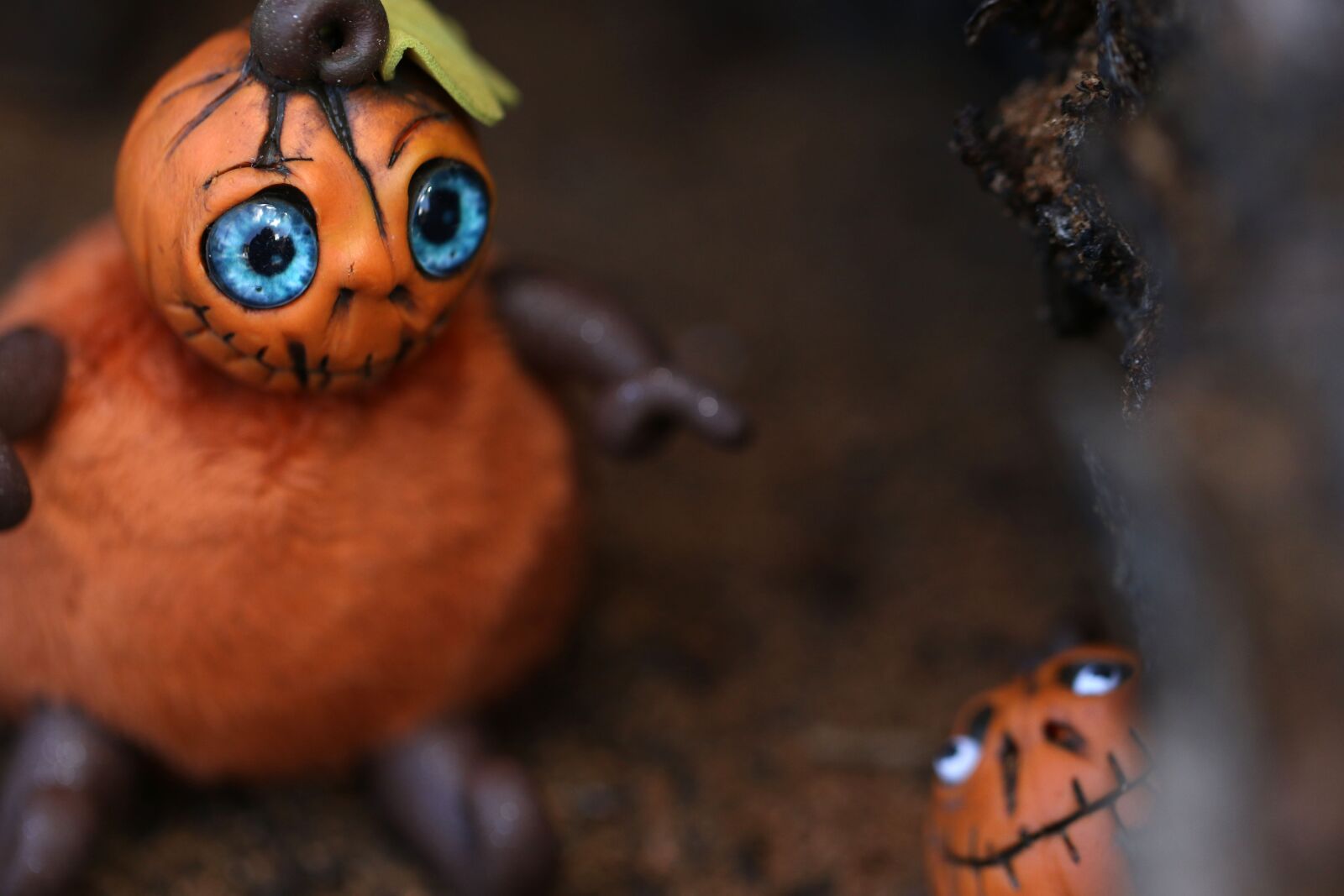 Canon EOS 7D Mark II sample photo. Pumpkin, halloween, figures photography