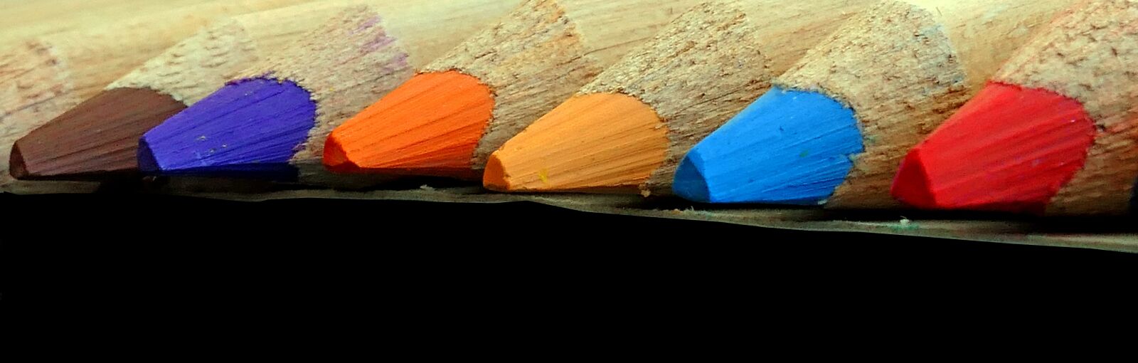 Panasonic Lumix DMC-LX10 (Lumix DMC-LX15) sample photo. Color, wood, background photography