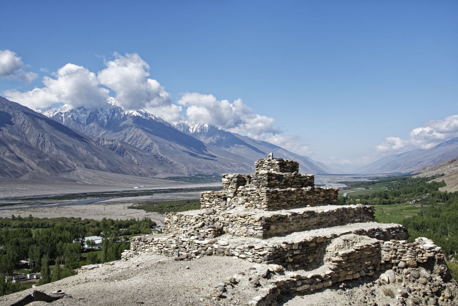 Nikon D500 sample photo. Tajikistan, buddhist stupa, stupa photography