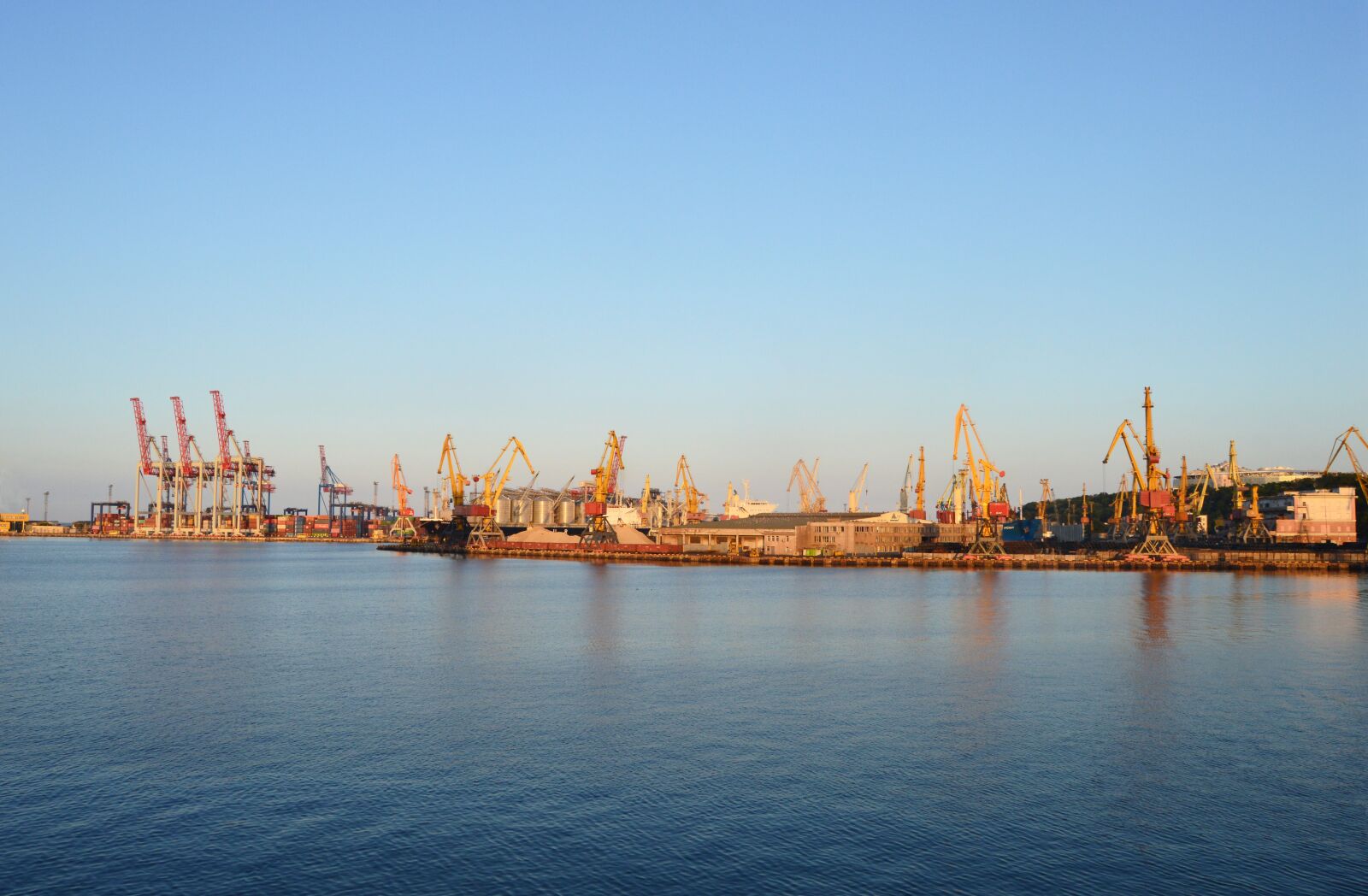 Nikon D3200 sample photo. Port, boat, ship photography