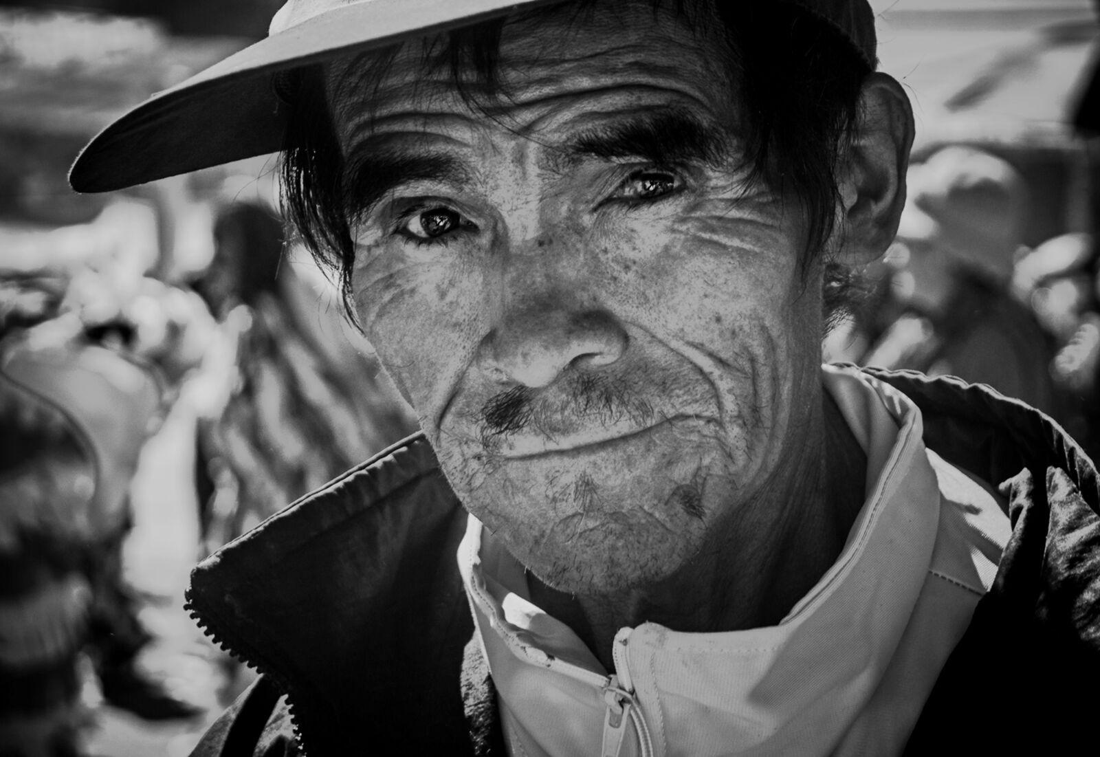 Sony DT 18-55mm F3.5-5.6 SAM II sample photo. Old age, look, portrait photography