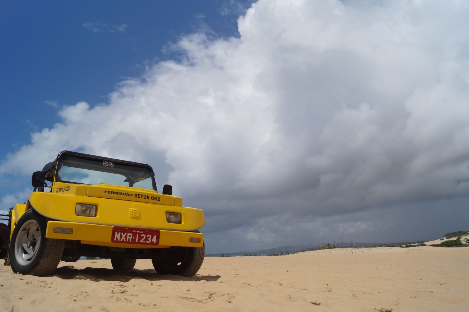 Sony DT 18-55mm F3.5-5.6 SAM II sample photo. Buggy, desert, sea photography