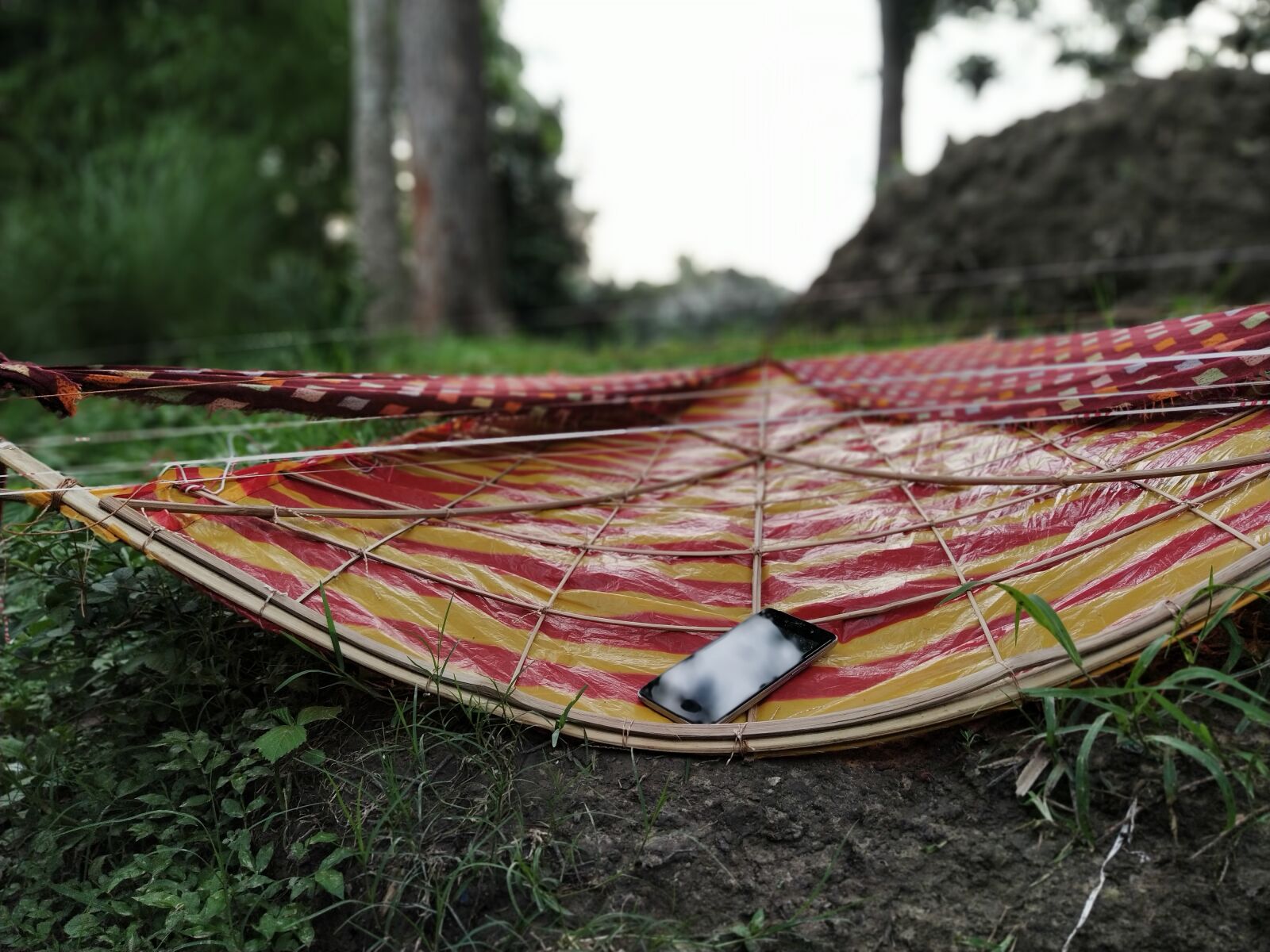 Xiaomi Mi A3 sample photo. Kite, bangladeshi kite, kite photography