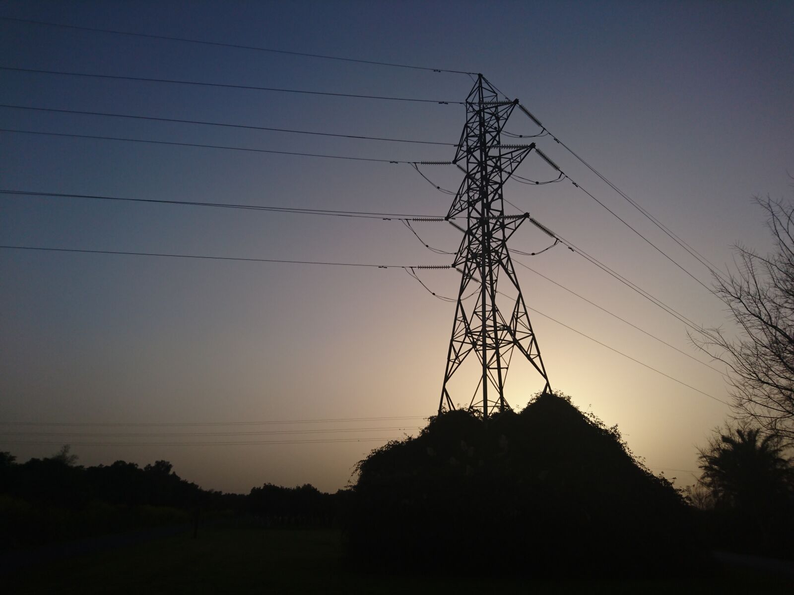 Sony Xperia Z5 sample photo. Electrical, tower, energy, energy photography