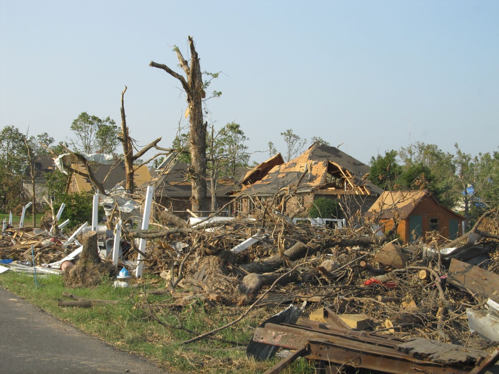 Canon PowerShot SX130 IS sample photo. Tornado, destruction, joplin photography