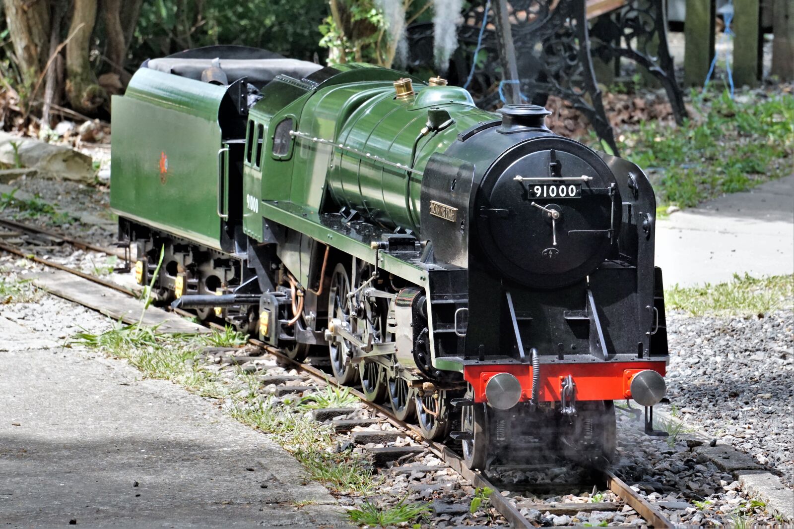 Sony E 55-210mm F4.5-6.3 OSS sample photo. Steam, engine, miniature photography