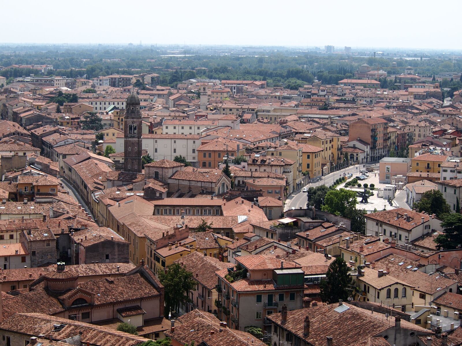 Olympus PEN E-PL1 sample photo. Italy, verona, landscape photography