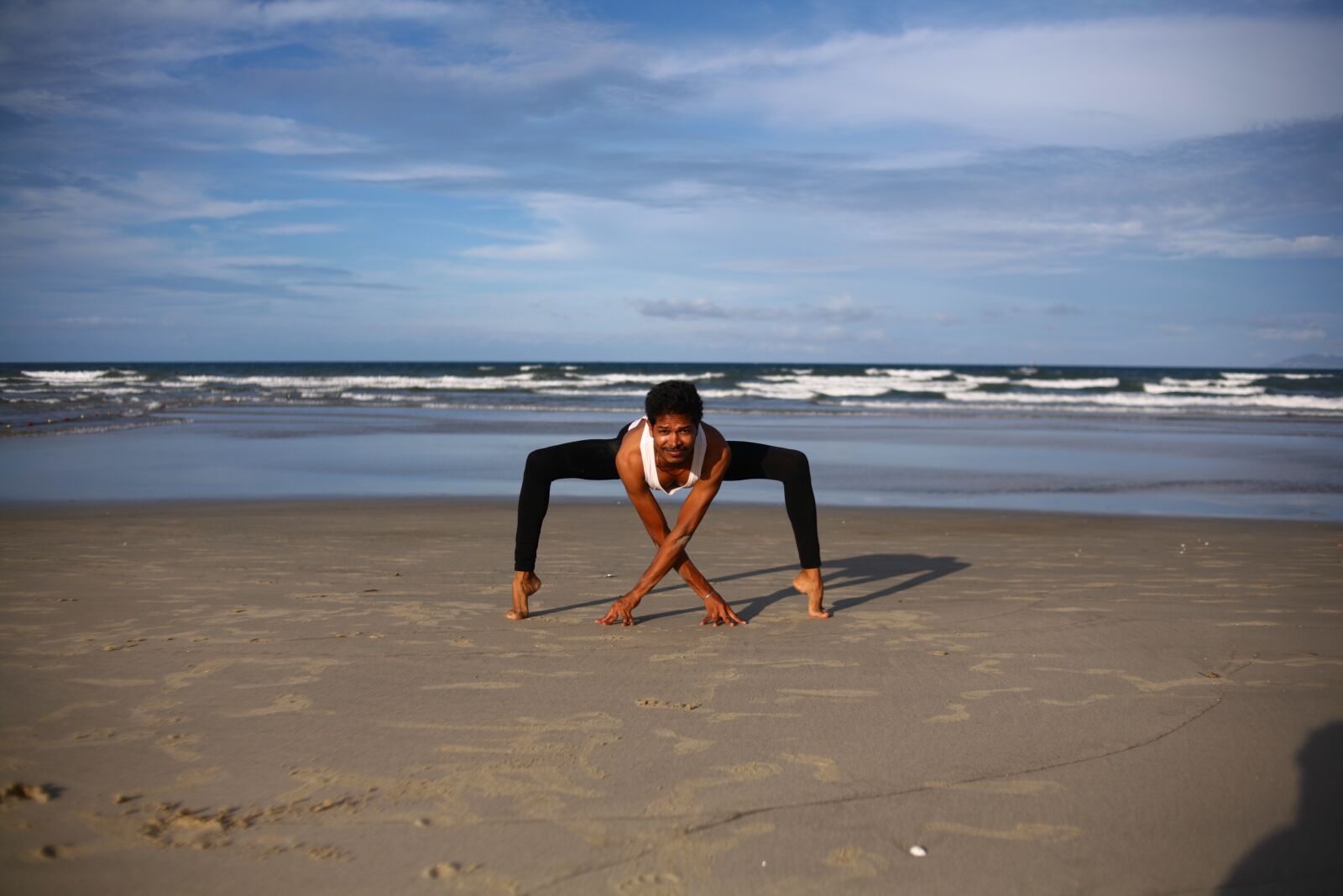 Canon EOS 5D sample photo. Yoga, indian, yoga guy photography