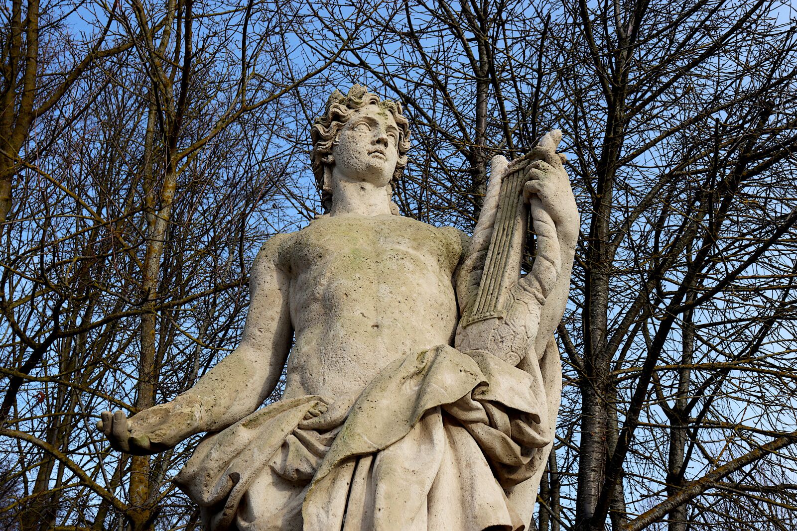 Canon EOS 800D (EOS Rebel T7i / EOS Kiss X9i) sample photo. Statue, sculpture, pierre's size photography