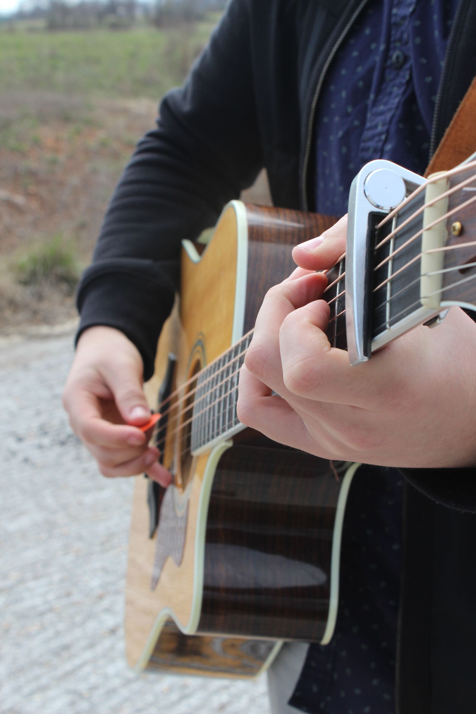 Canon EOS 1200D (EOS Rebel T5 / EOS Kiss X70 / EOS Hi) sample photo. Guitar, acoustic, acoustic guitar photography