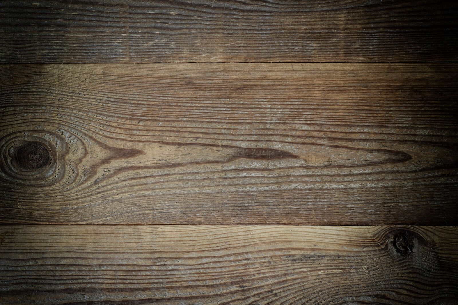 Canon EOS 600D (Rebel EOS T3i / EOS Kiss X5) + Canon EF 50mm F1.8 II sample photo. Wood, wooden slats, boards photography