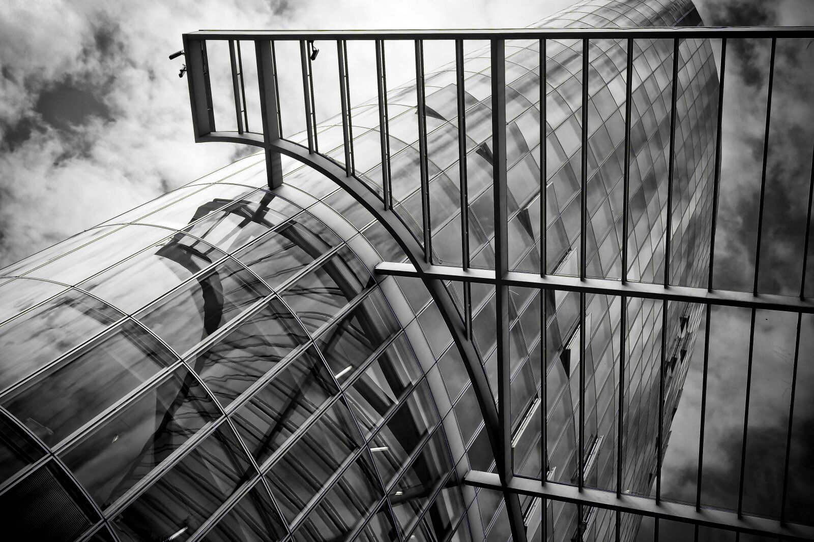 Olympus OM-D E-M10 sample photo. Architecture, skyscraper, glass facades photography