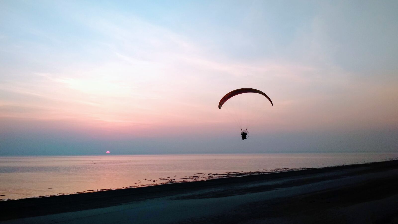 Xiaomi Redmi 4X sample photo. Sky, fly, freedom photography