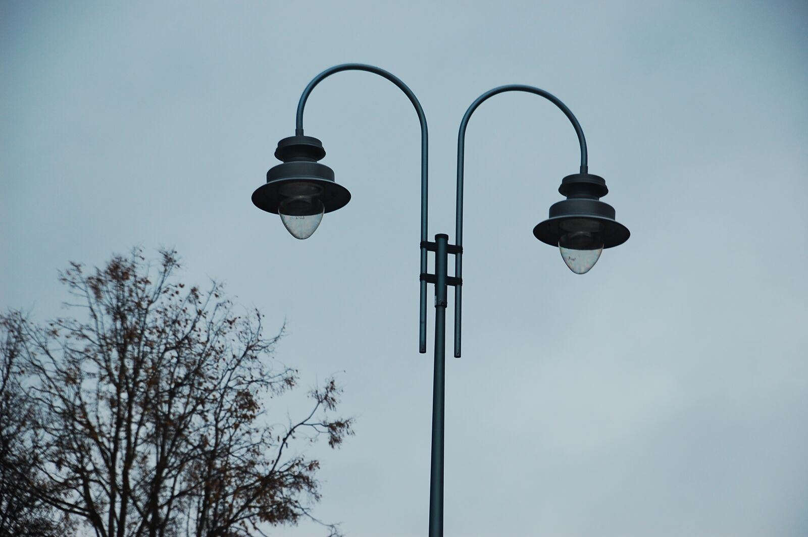 Nikon D40 sample photo. Street lighting, street lights photography