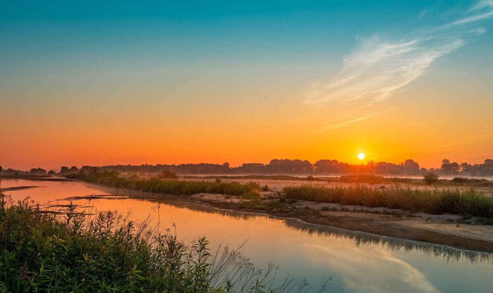 Canon EOS 700D (EOS Rebel T5i / EOS Kiss X7i) sample photo. Wisla, sunrise, morning photography