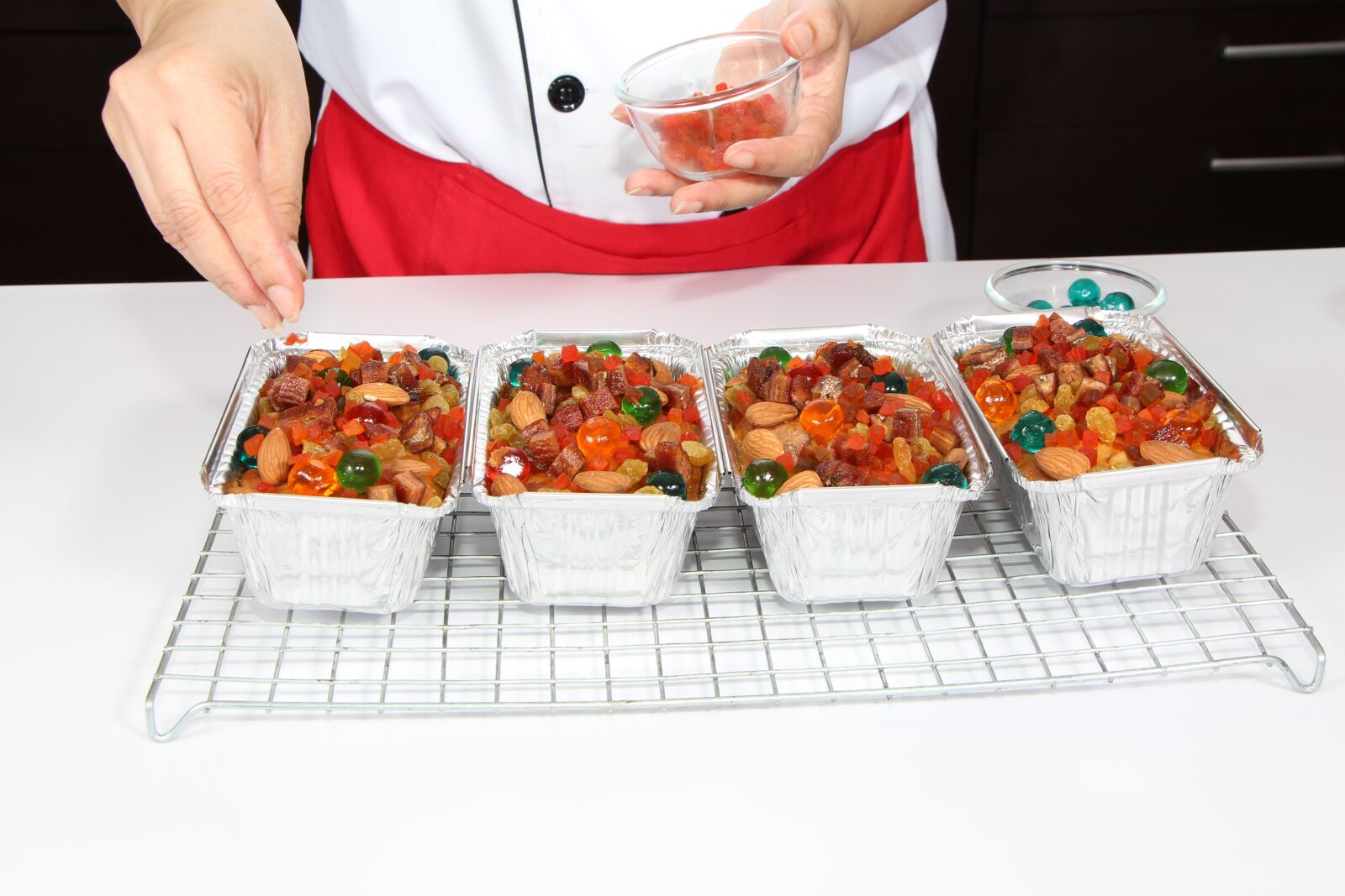 Canon EOS 1200D (EOS Rebel T5 / EOS Kiss X70 / EOS Hi) sample photo. Mixed fruit cake, cake photography