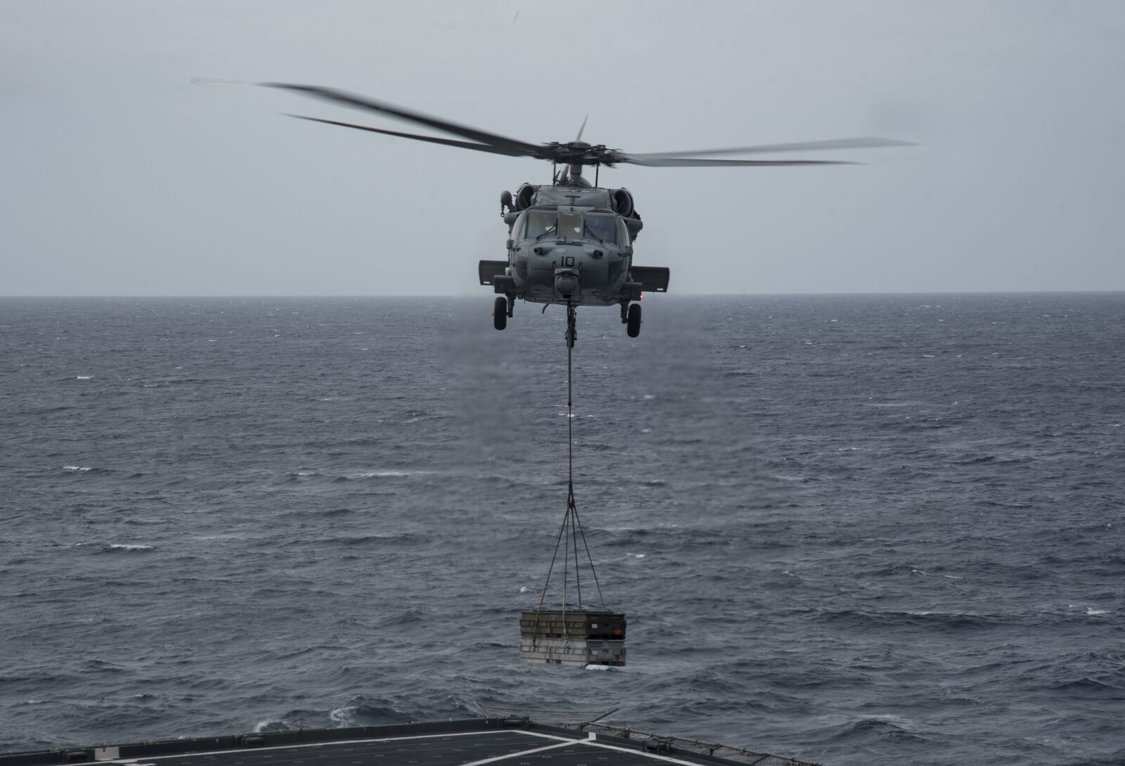 Nikon D750 sample photo. Mh-60s sea hawk, dusty photography