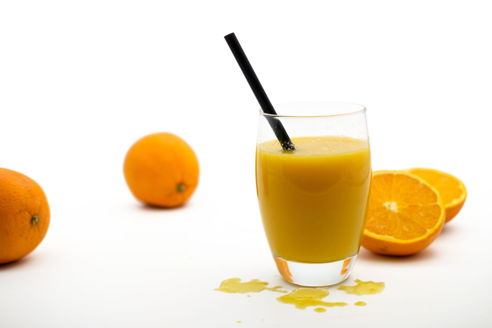 Fujifilm X-T2 + Fujifilm XF 35mm F2 R WR sample photo. Orange, orange juice, fruit photography