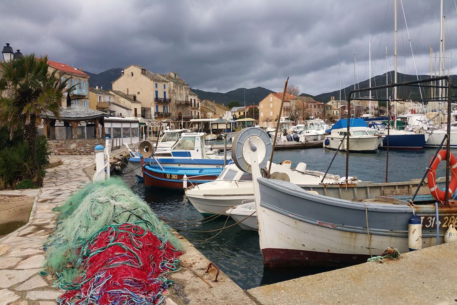 Samsung Galaxy S5 LTE-A sample photo. Corsican, nature, colors photography