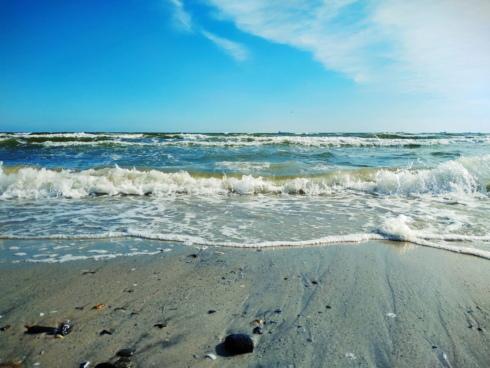 Xiaomi MI MAX 3 sample photo. Beach, sea, black sea photography