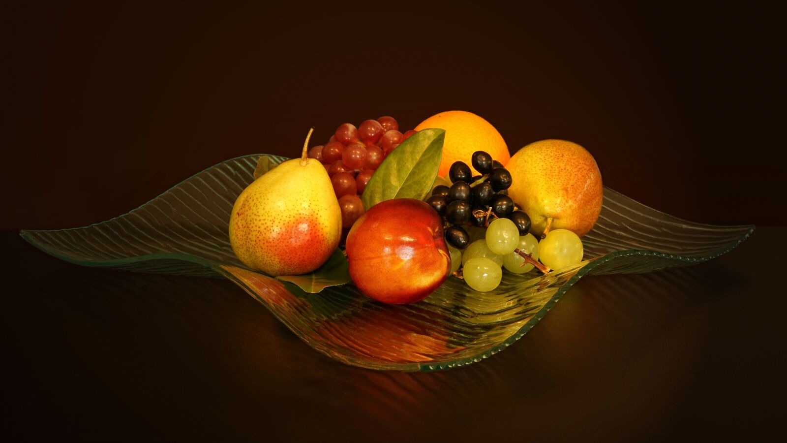 Sony a7R + Sony FE 50mm F1.8 sample photo. Fruit bowl, fruit, dessert photography