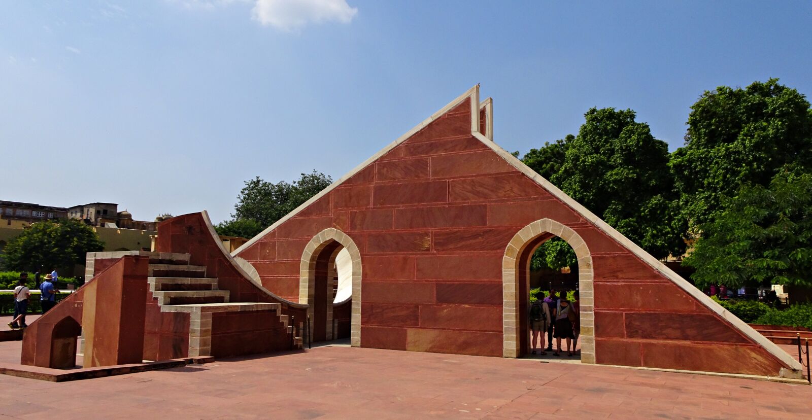 Sony Cyber-shot DSC-HX90V sample photo. Jantar mantar, architectural, astronomical photography