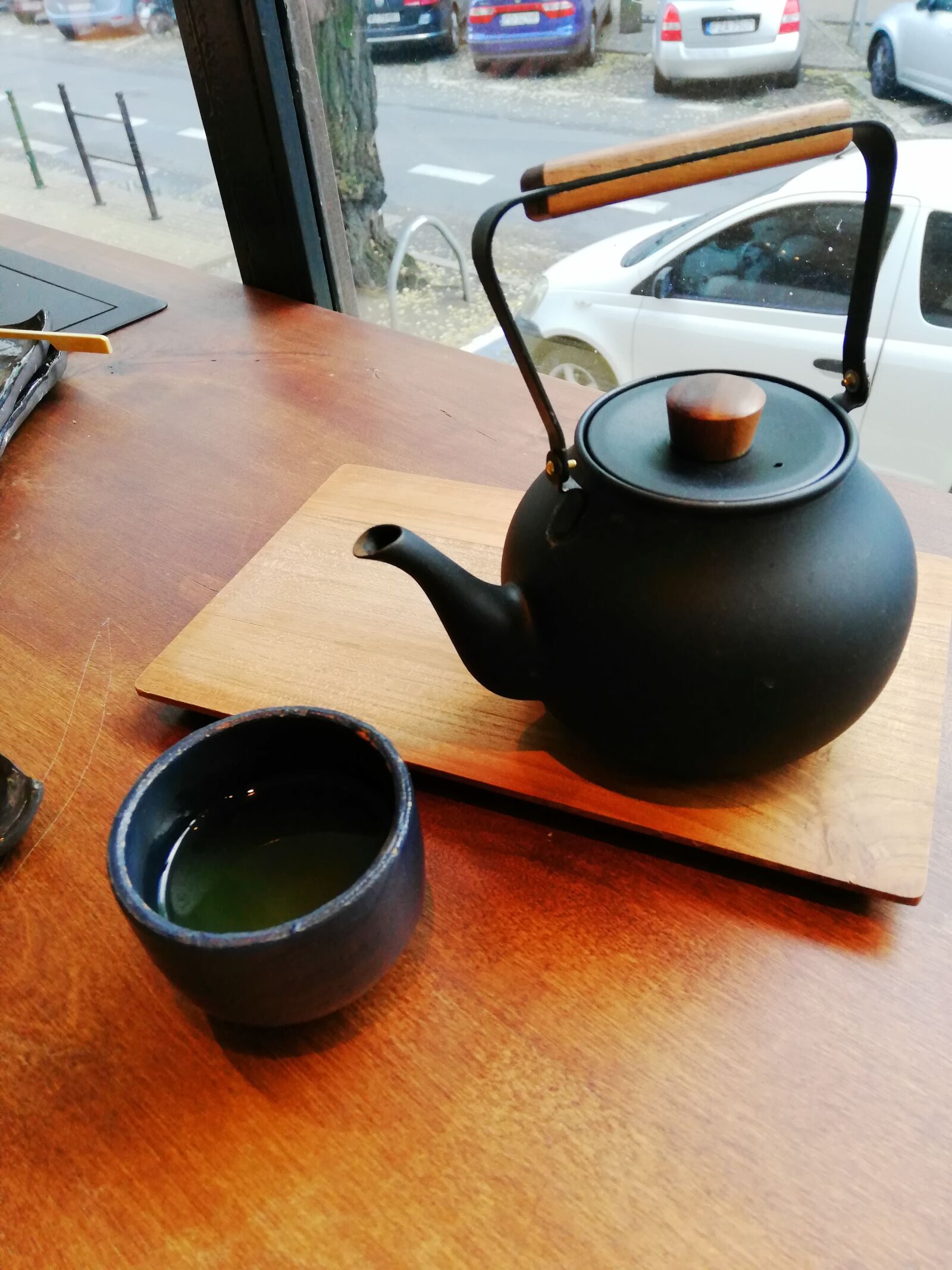 HUAWEI P20 lite sample photo. Teapot, kettle, teacup photography