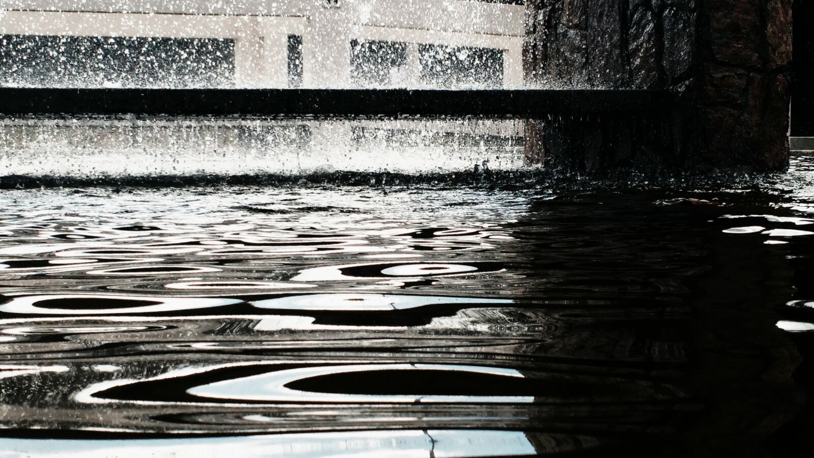 Motorola MotoG3 sample photo. Water, source, reflection photography