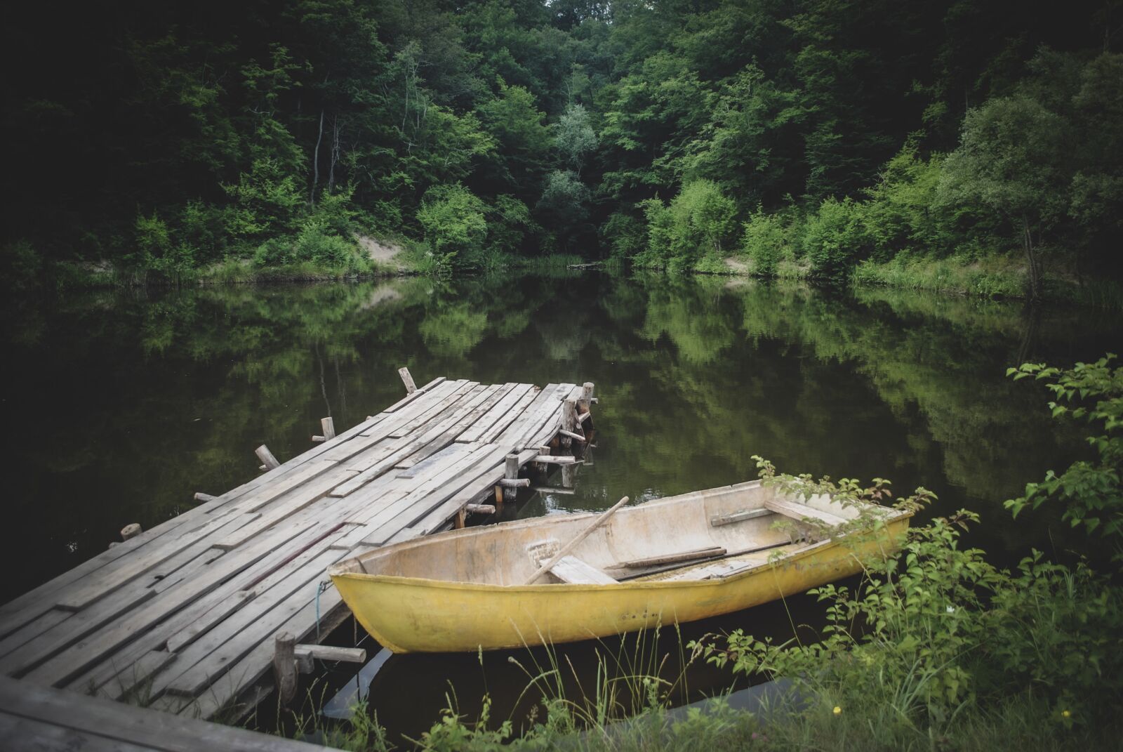 Nikon D3000 sample photo. Boat, bridge, lake photography