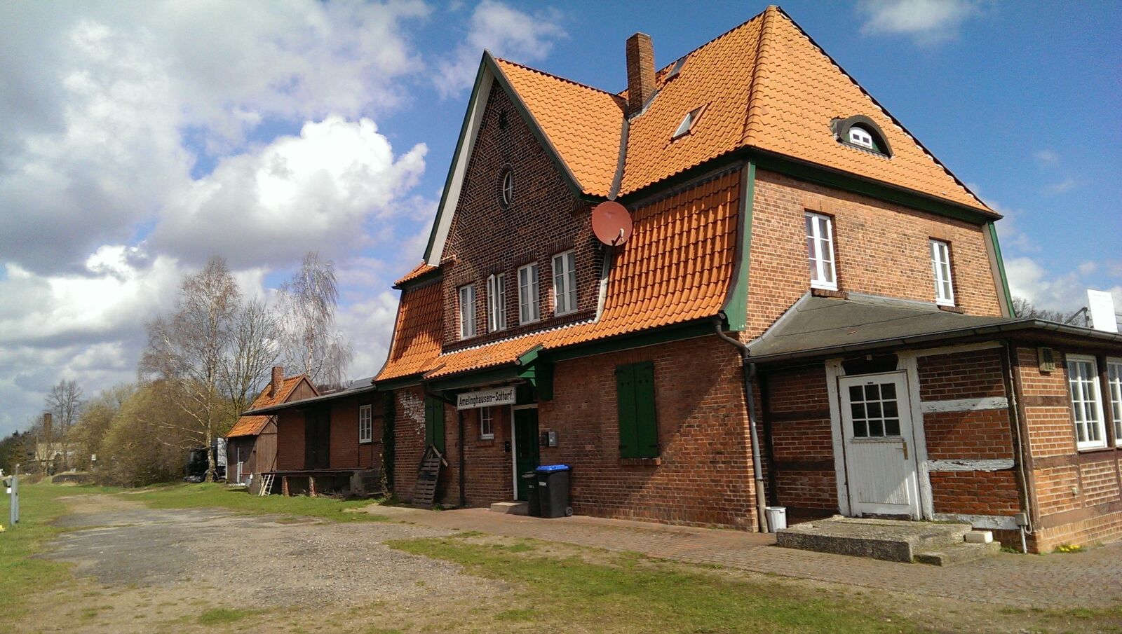 HTC ONE sample photo. Railway station, amelinghausen, train photography
