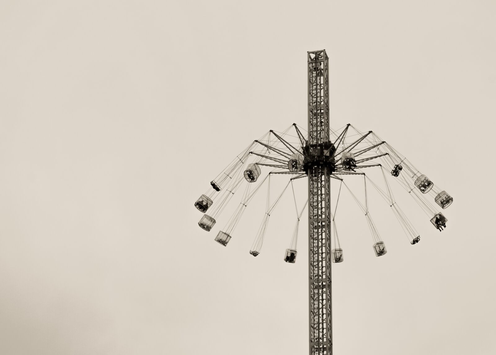 Nikon D3300 sample photo. Luna park, sky, ride photography