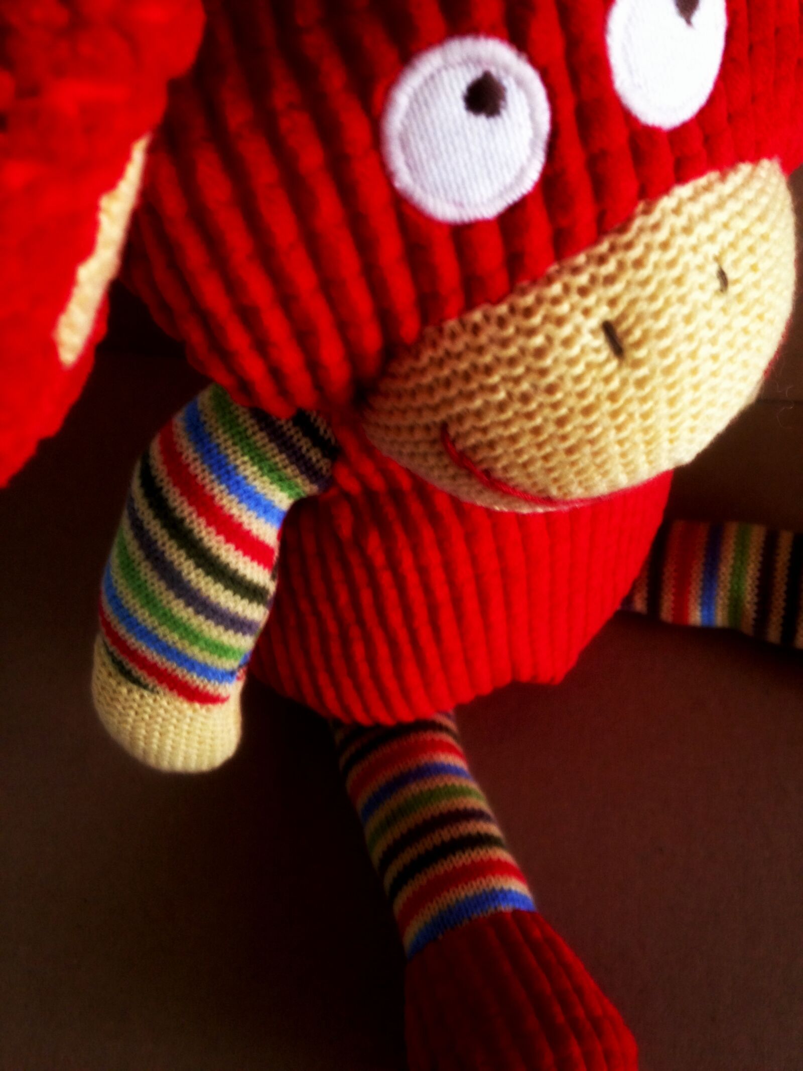 iPhone 5c back camera 4.12mm f/2.4 sample photo. Child, colourful, knitted, soft photography