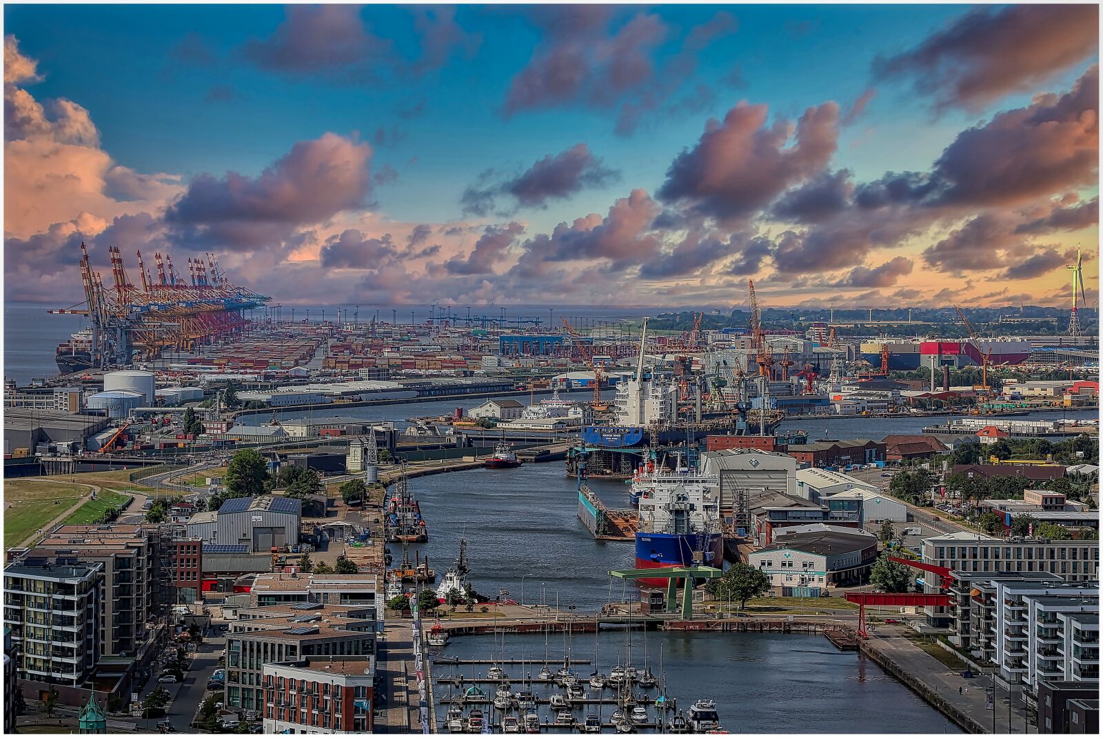 Canon EF75-300mm f/4-5.6 sample photo. Port, ships, view photography