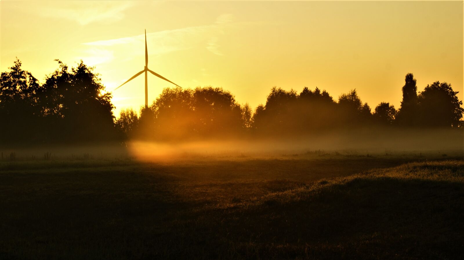Sony Alpha DSLR-A350 sample photo. Tomorrow, sunrise, landscape photography