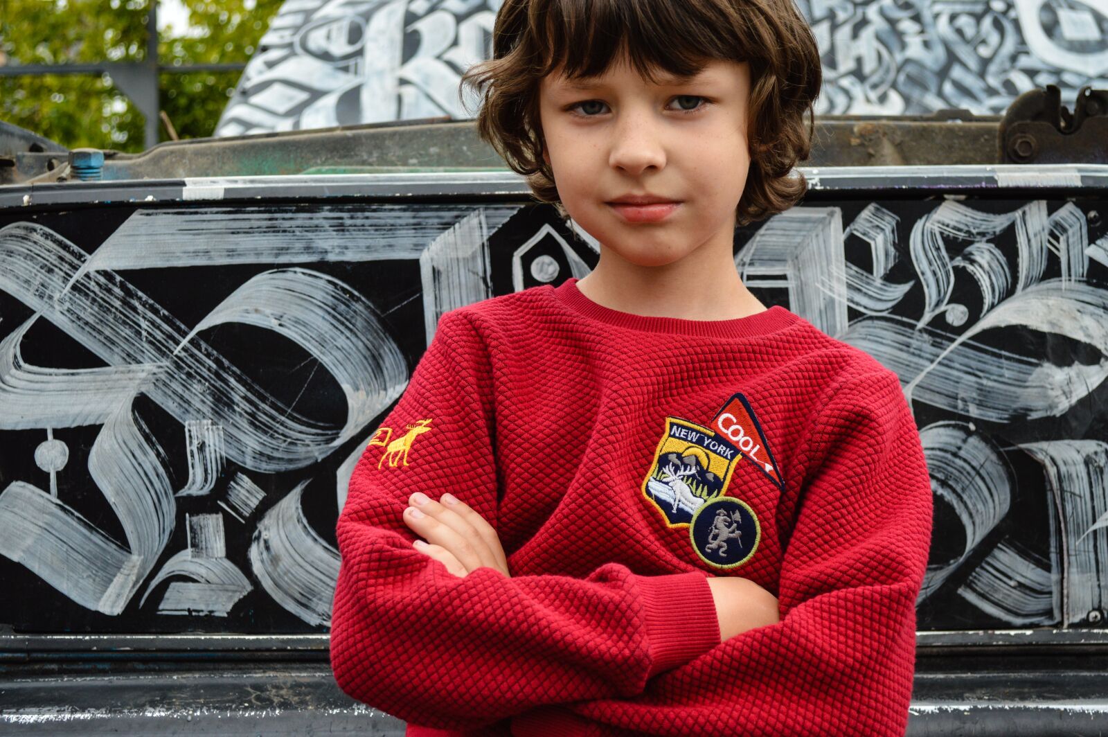 Nikon D3200 sample photo. Boy, portrait, hands photography