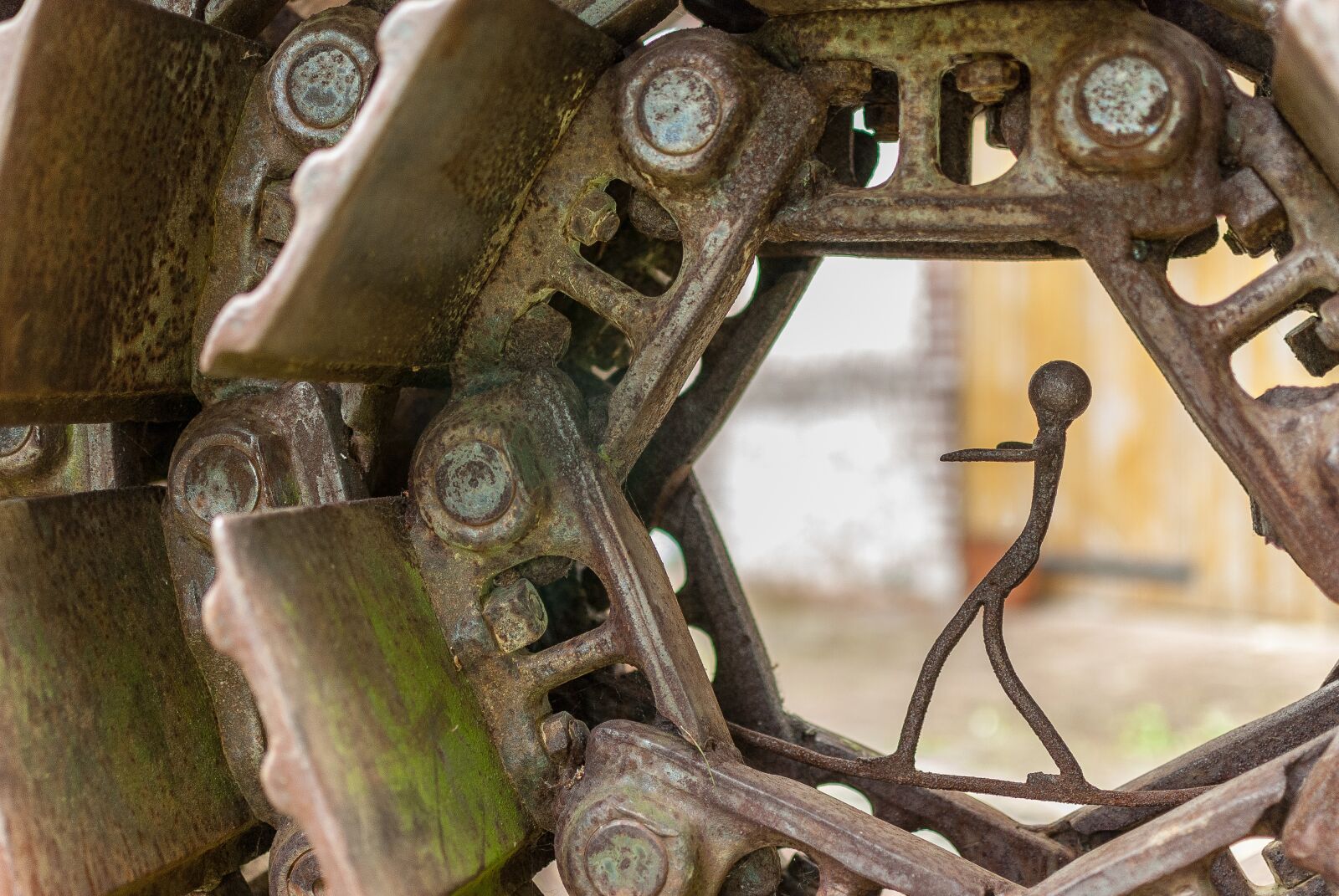 Nikon D80 sample photo. Sculpture, snowman, iron photography
