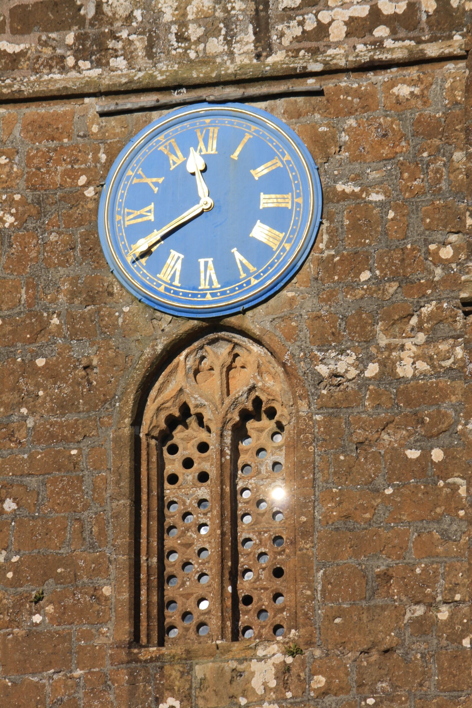 Canon EOS 1000D (EOS Digital Rebel XS / EOS Kiss F) sample photo. Clock, church, architecture photography