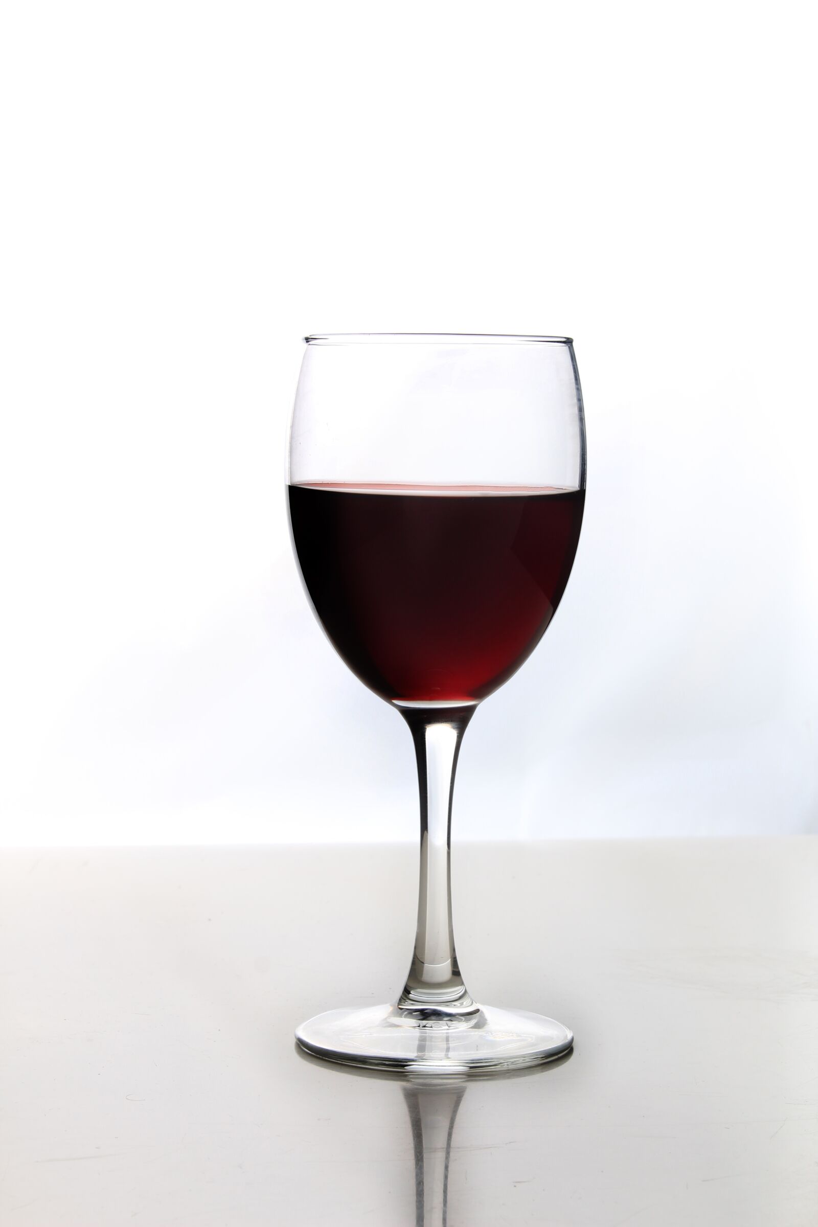 Canon EOS 1300D (EOS Rebel T6 / EOS Kiss X80) sample photo. Wine, glass, red photography