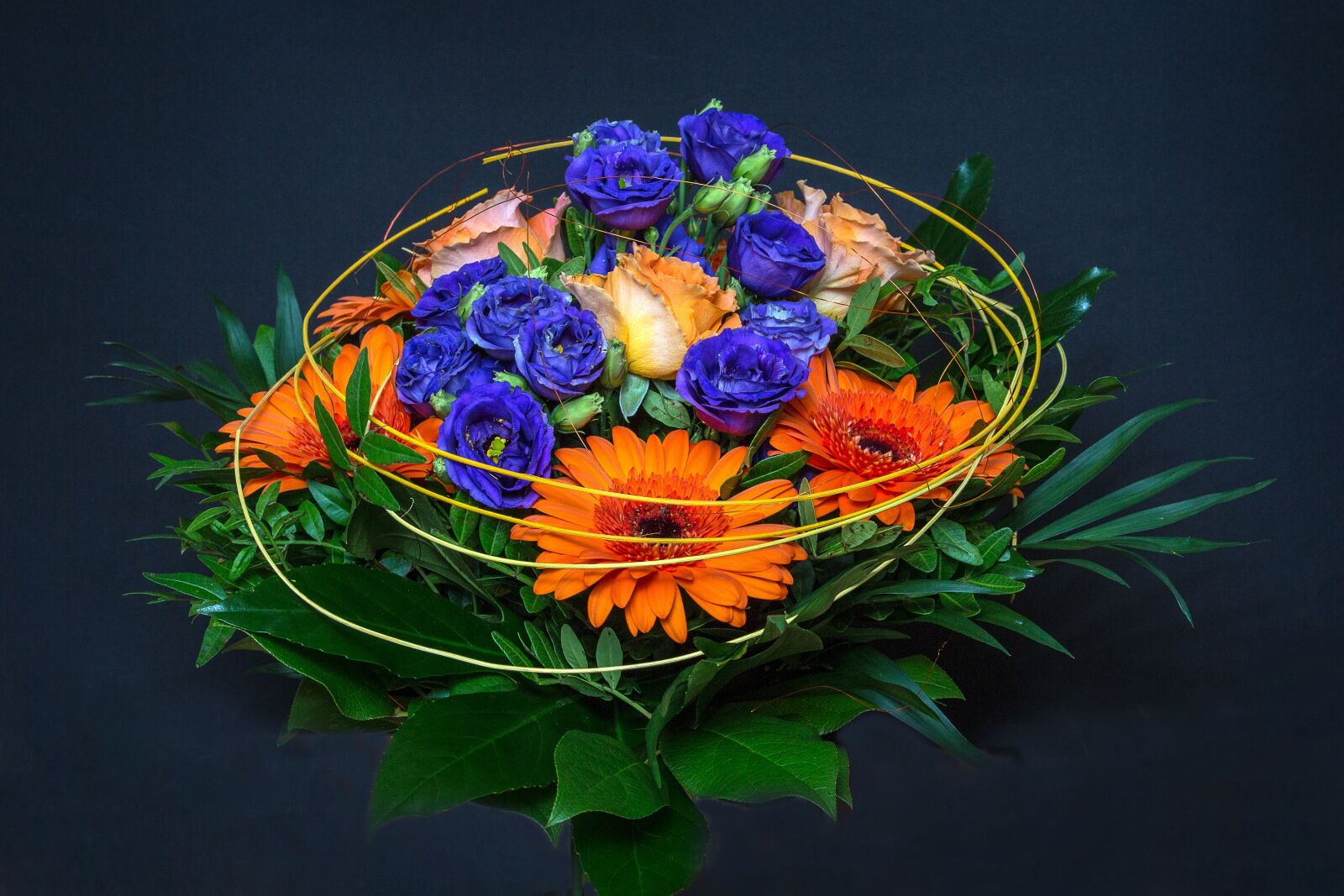 Canon EOS 5D Mark III sample photo. Flowers, bouquet, valentine's day photography