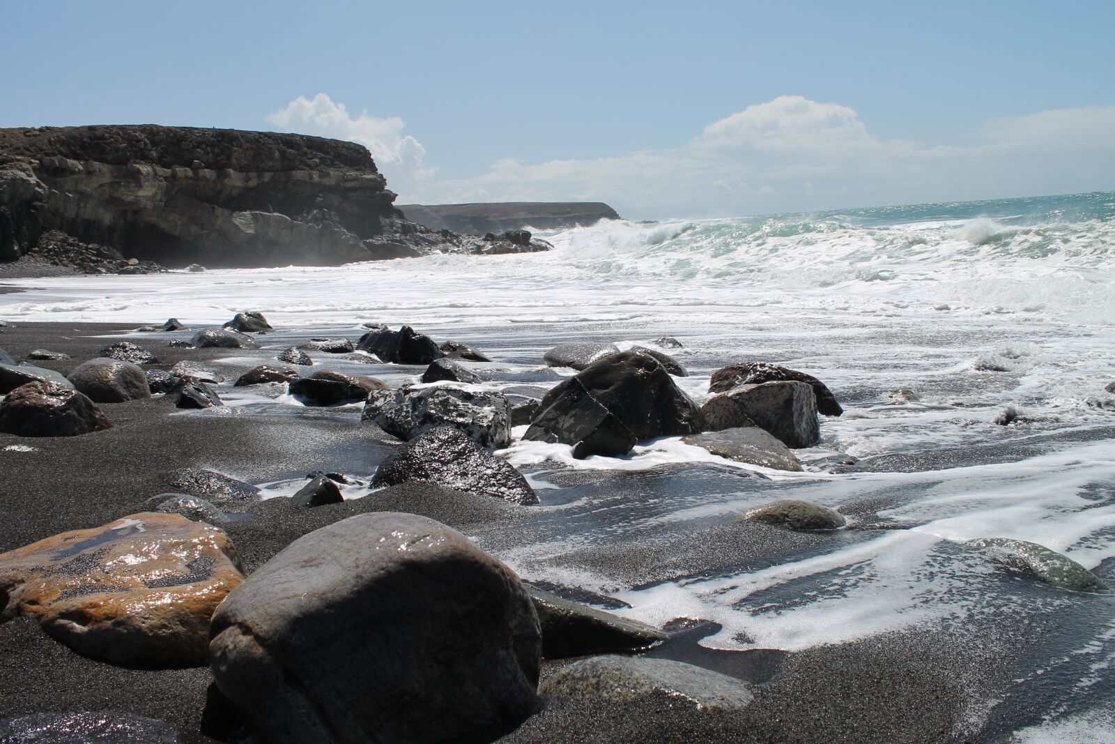 Canon EOS 1100D (EOS Rebel T3 / EOS Kiss X50) sample photo. Landscape, ocean, sea photography