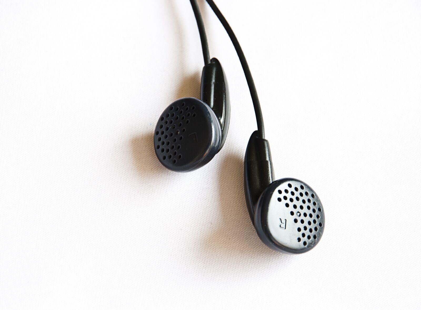 Nikon D60 sample photo. Headphone, in ear, music photography