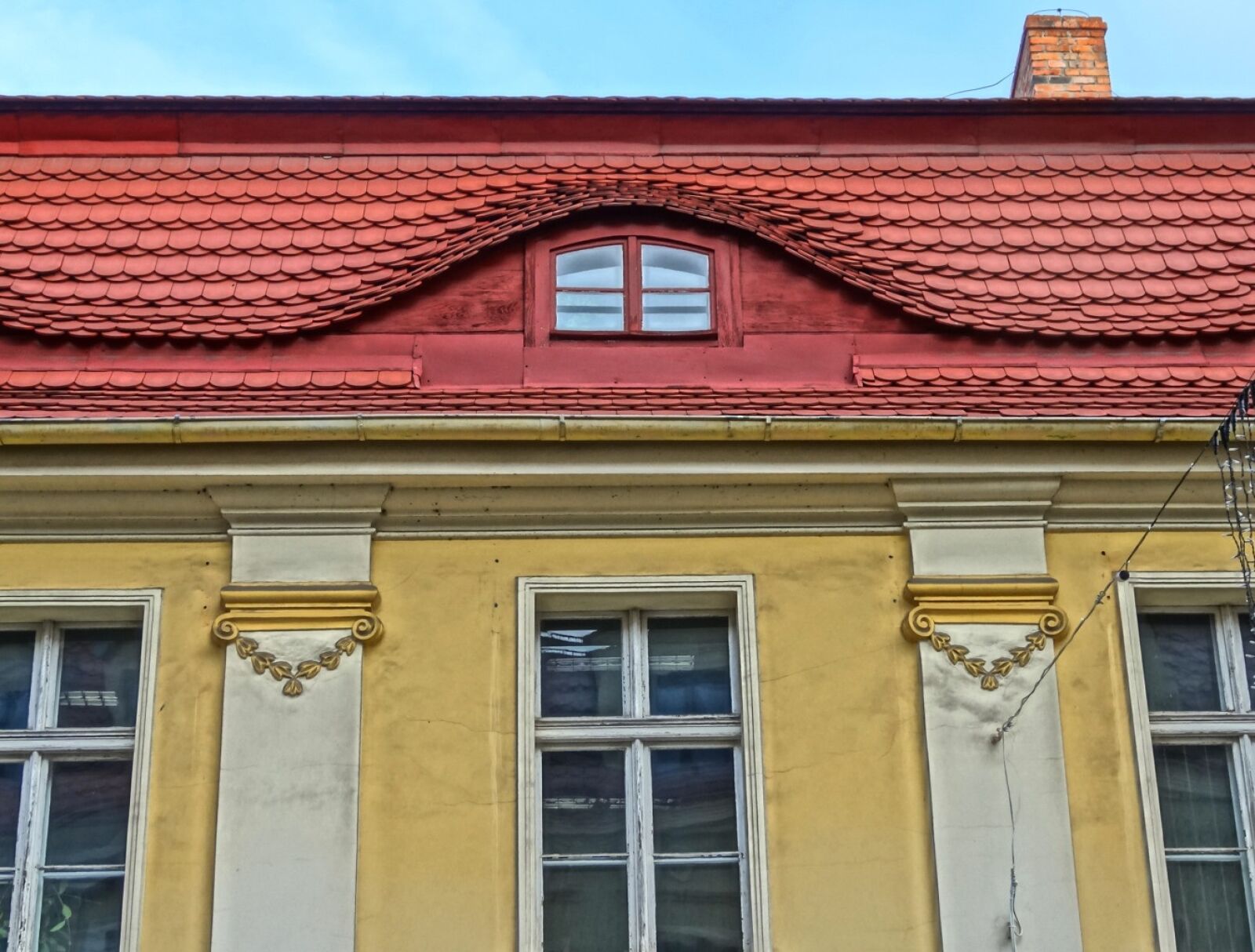 Sony Cyber-shot DSC-HX20V sample photo. Bydgoszcz, dormer, architecture photography