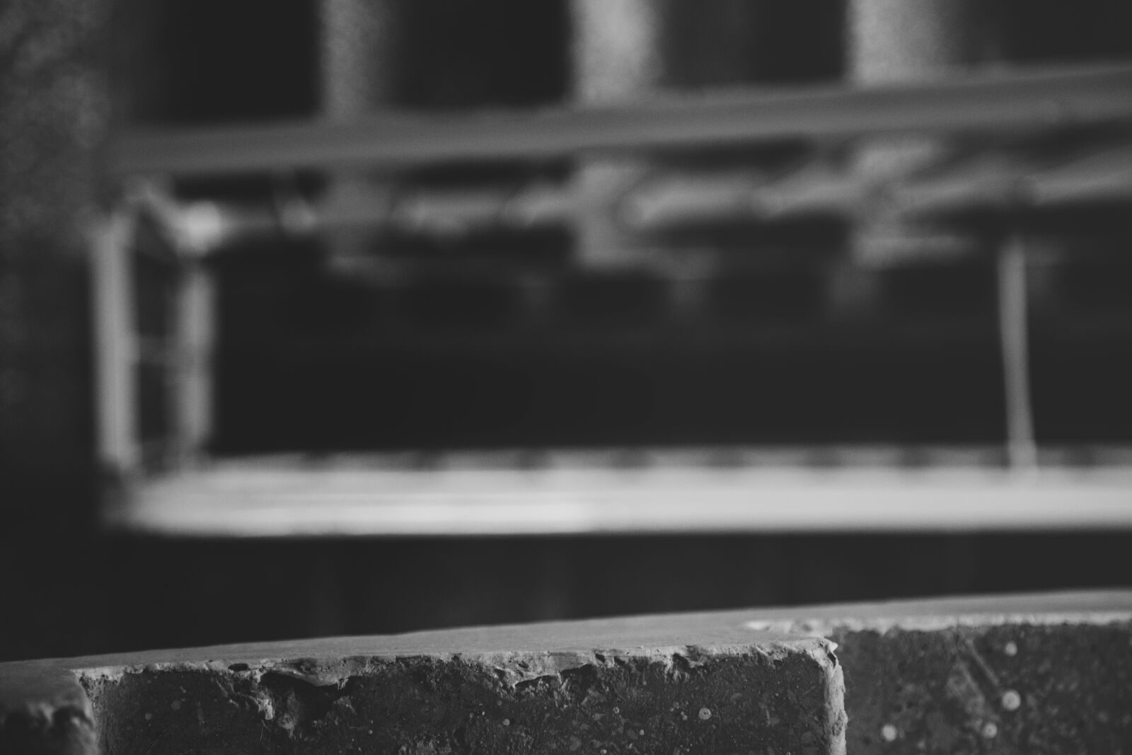 Canon EF 24-105mm F4L IS USM sample photo. Bw, concrete, dark, high photography