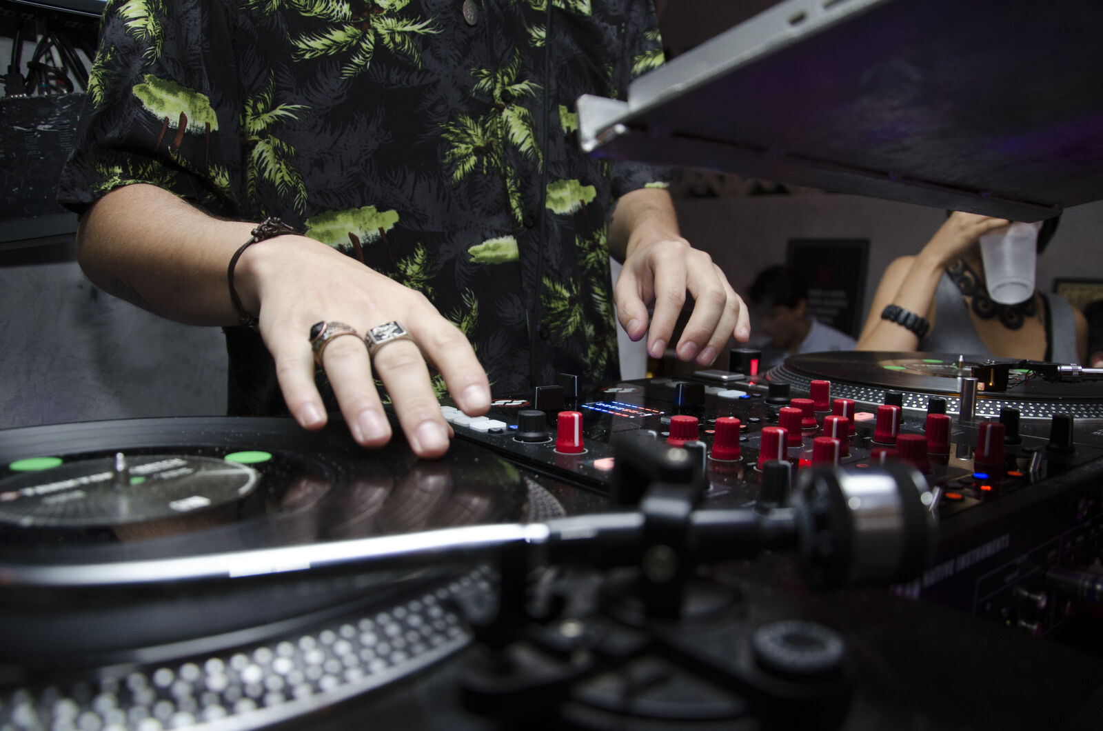 Nikon D7000 sample photo. Audio, close, up, club photography