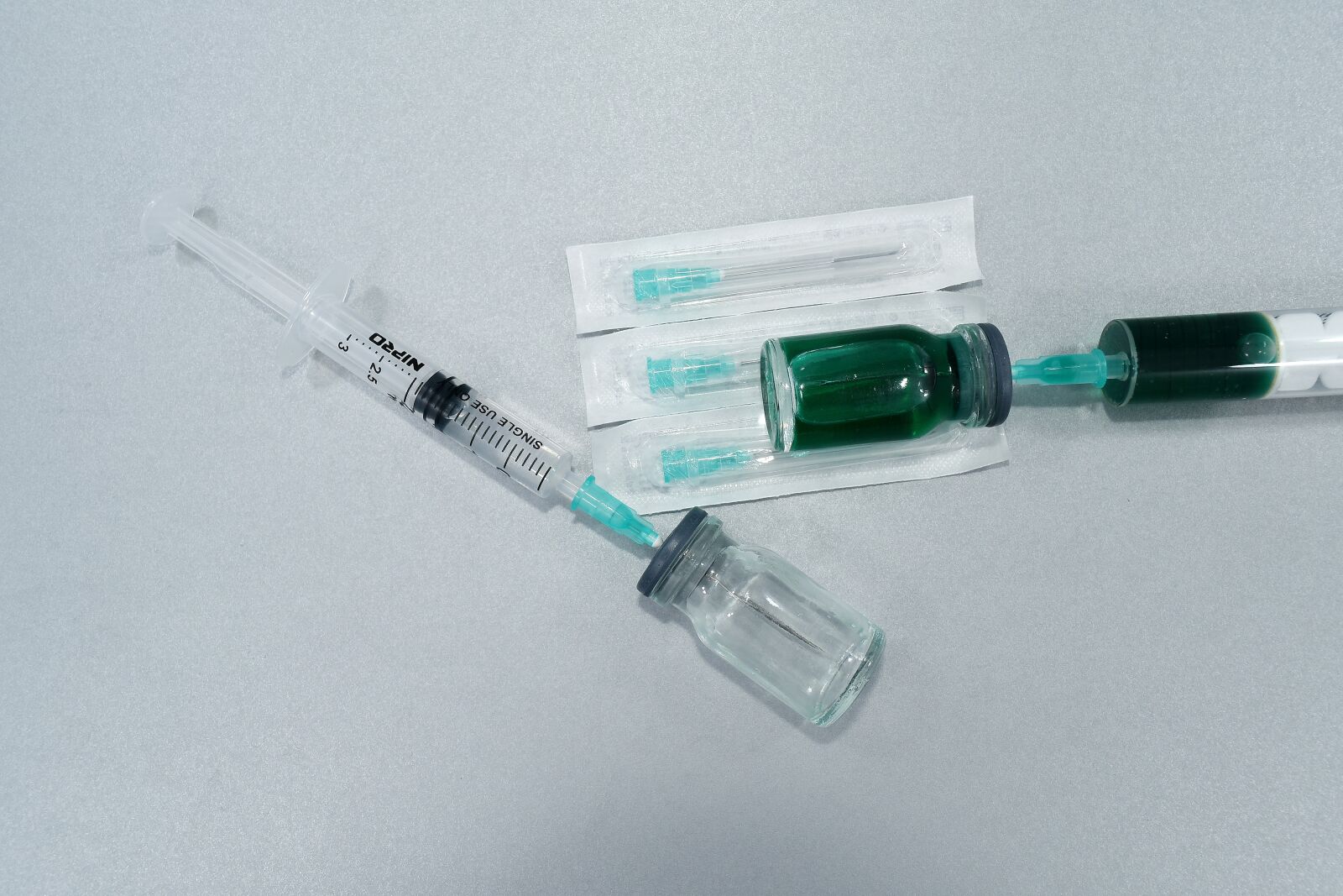 Nikon D5500 sample photo. Diagnosis, injection, needle, syringe photography